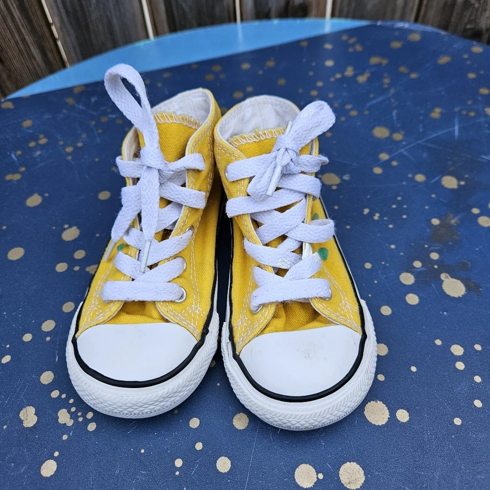 Converse SpongeBob Kids High-Top Sneakers - Yellow Size 8 - Picture 3 of 16